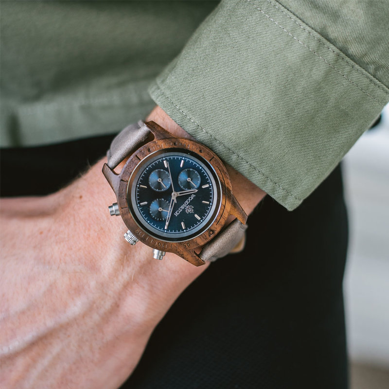 Sapphire Silver Grey features a classic SEIKO VD54 chronograph movement, scratch resistant sapphire coated glass and Grey strap. Made from American Walnut Wood and handcrafted to perfection. The watch is available with a wooden strap or a leather strap.